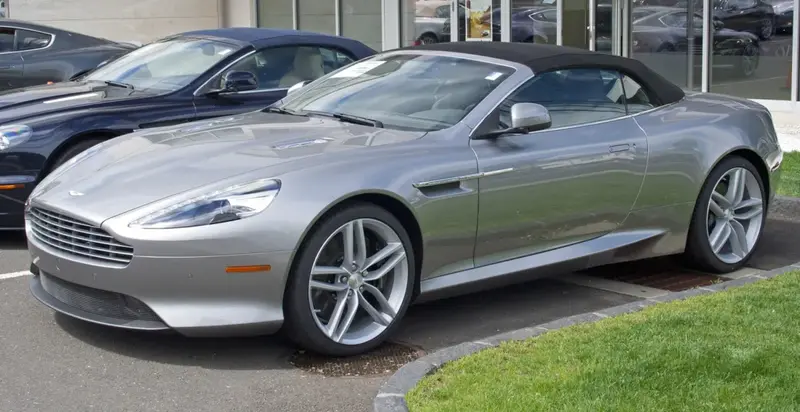 Aston Martin Virage - 5