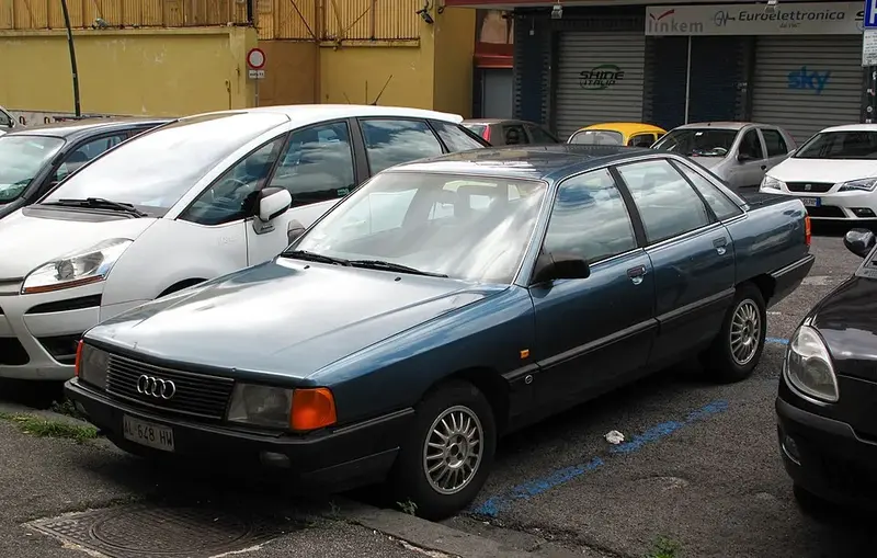 Audi 100 - 5