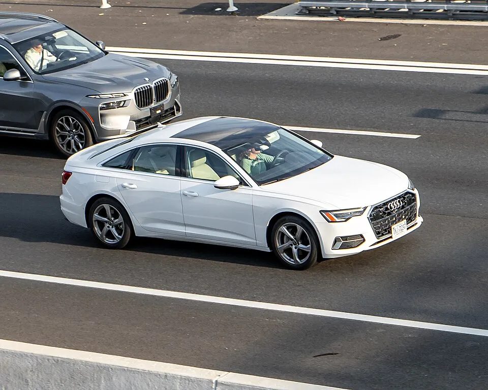 Audi 5