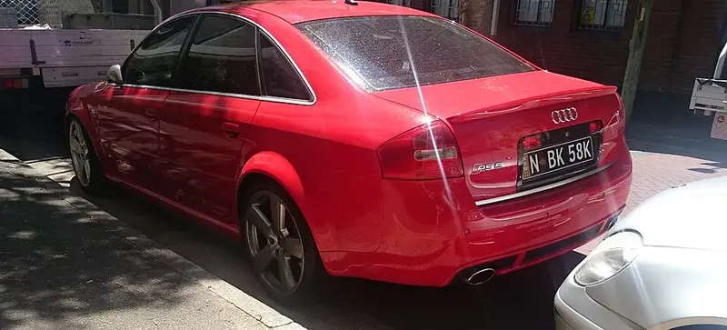 Audi A6 - 4