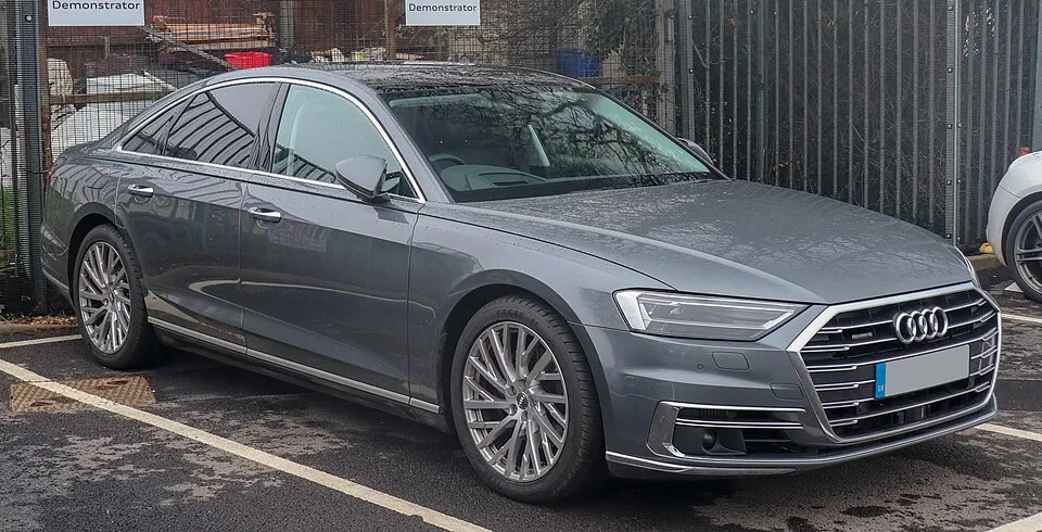 Audi A8 A8 (D5, facelift 2021)