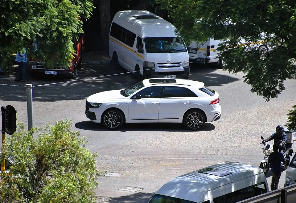 Audi 4