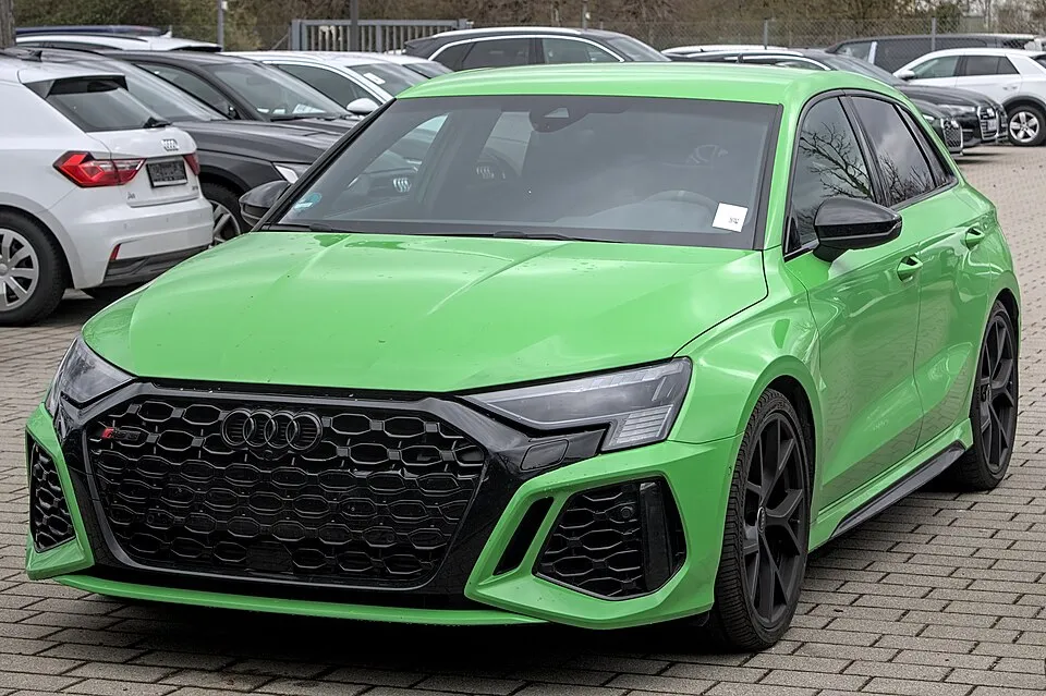 Audi 3
