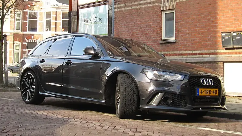 Audi RS6 - 2