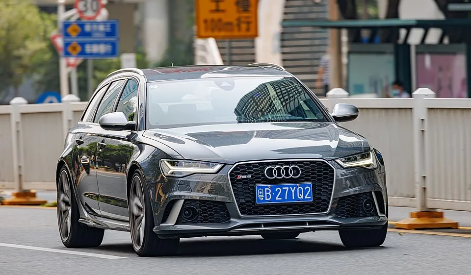 Audi 3
