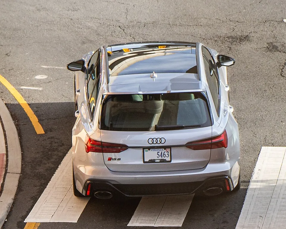 Audi 4