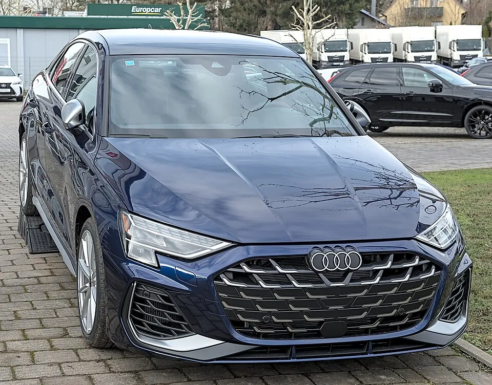 Audi 4