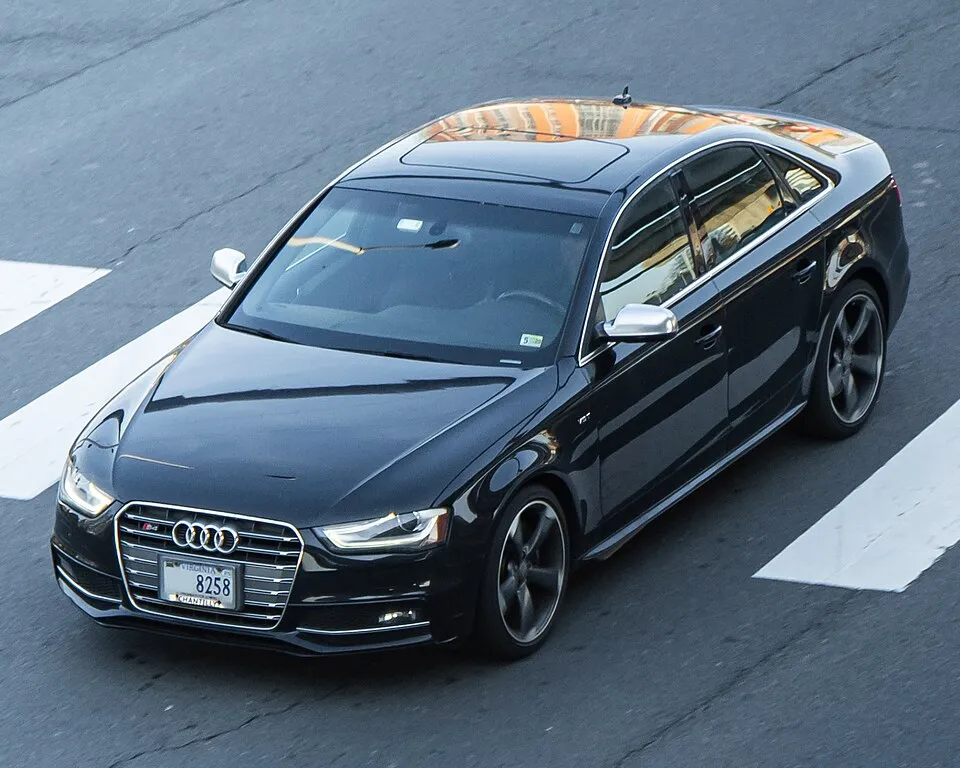 Audi 4