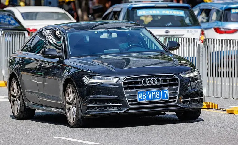 Audi S6 - 5