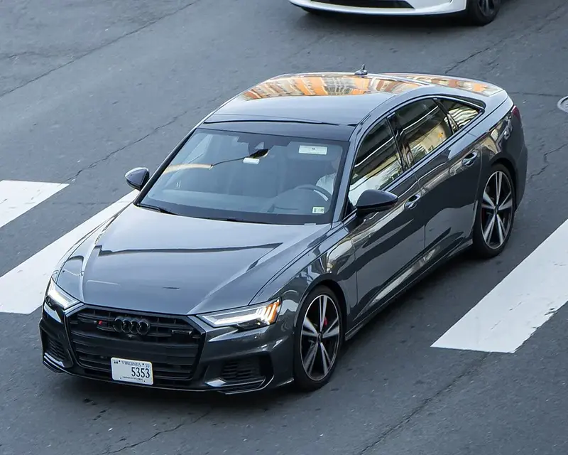 Audi S6 - 3