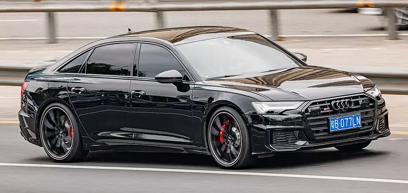 Audi S6 S6 (C8)