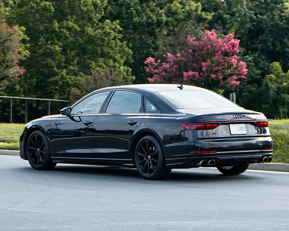 Audi 5