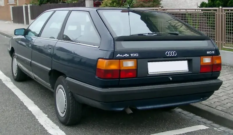 Audi 100 - 2