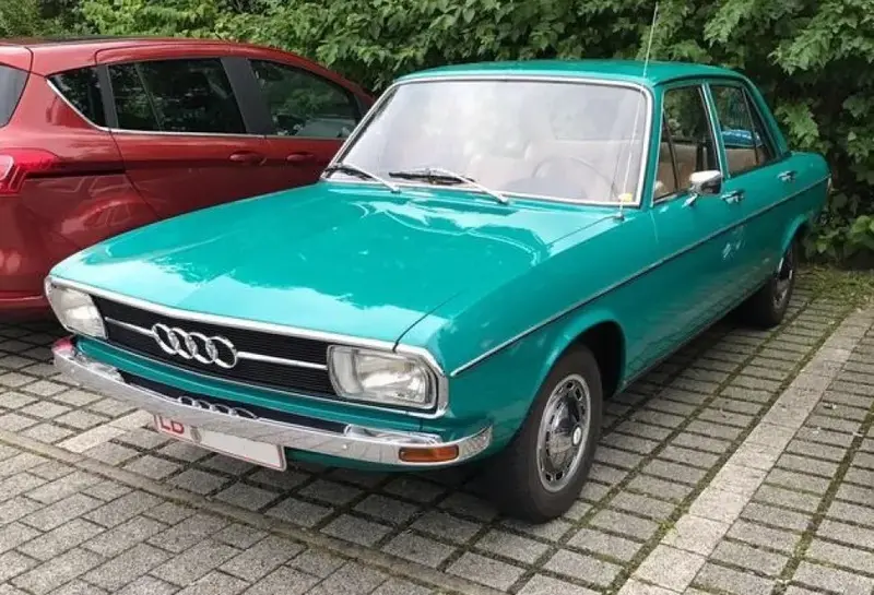 Audi 100 - 3
