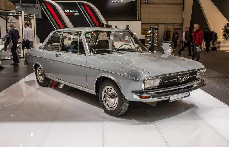 Audi 100 - 5