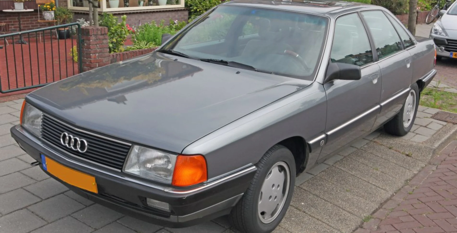 Audi 100 100 (C3, Typ 44,44Q, facelift 1988)