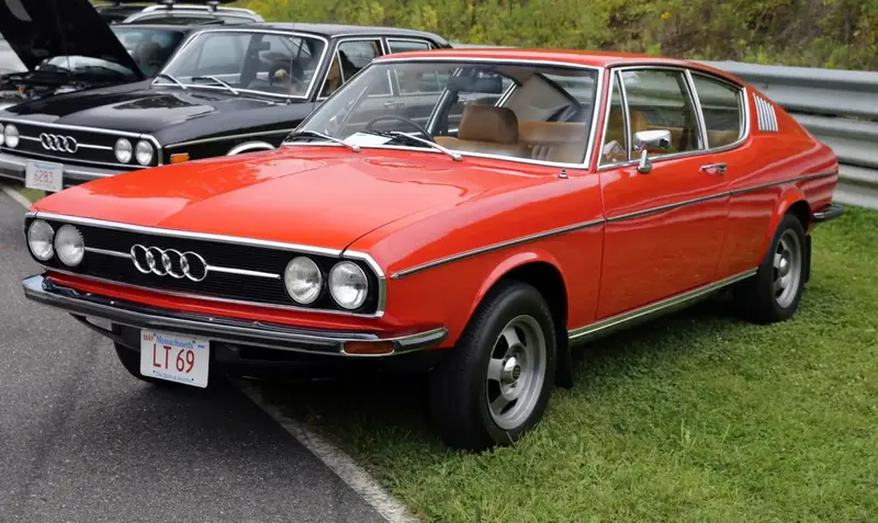 Audi 100 - 4