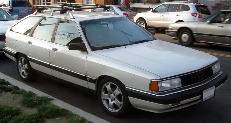 Audi 200 - 2
