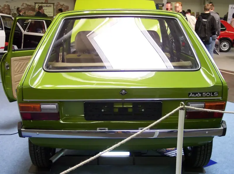 Audi 50 - 5
