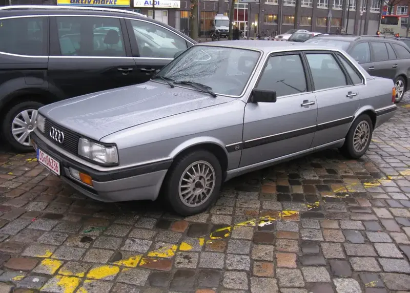 Audi 90 90 (B2, Typ 81,85)