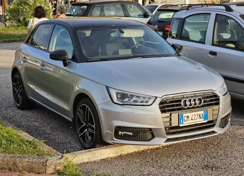 Audi A1 A1 (8X facelift 2014)