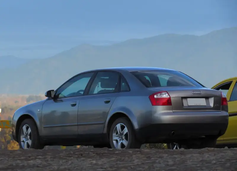 Audi A4 - 4