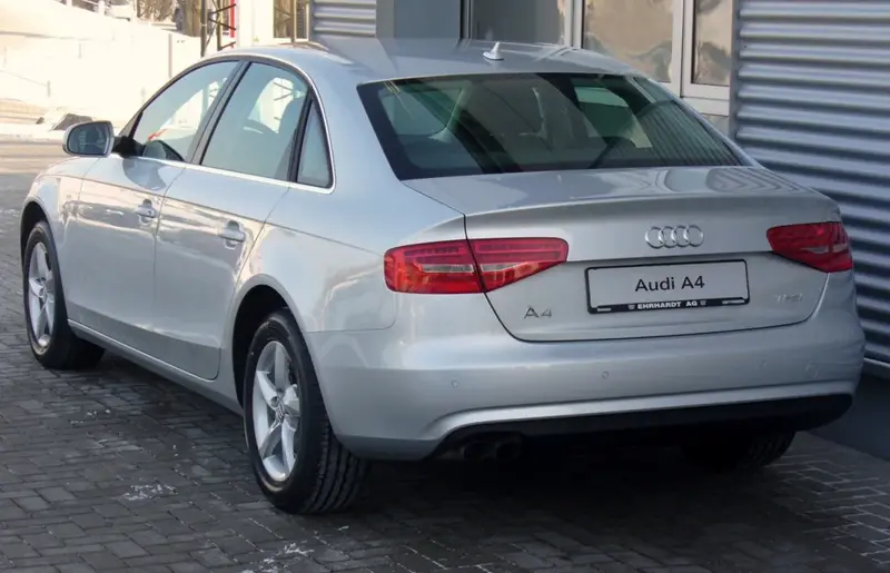 Audi A4 - 3