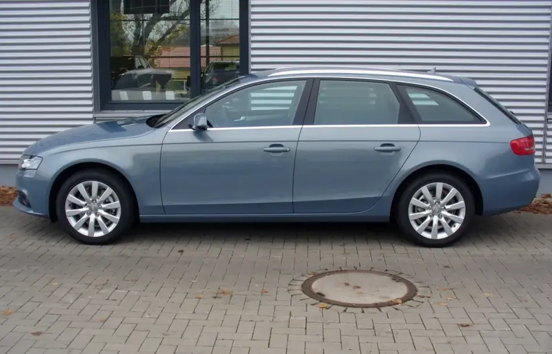 Audi A4 - 2