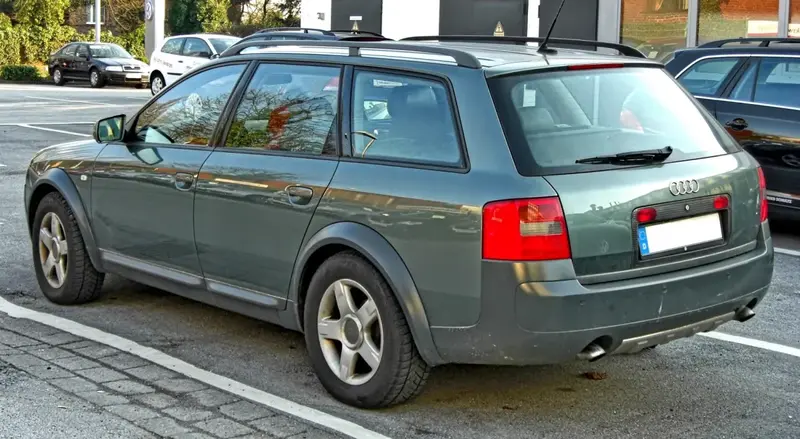 Audi A6 - 4