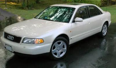 Audi A8 A8 (D2, 4D)