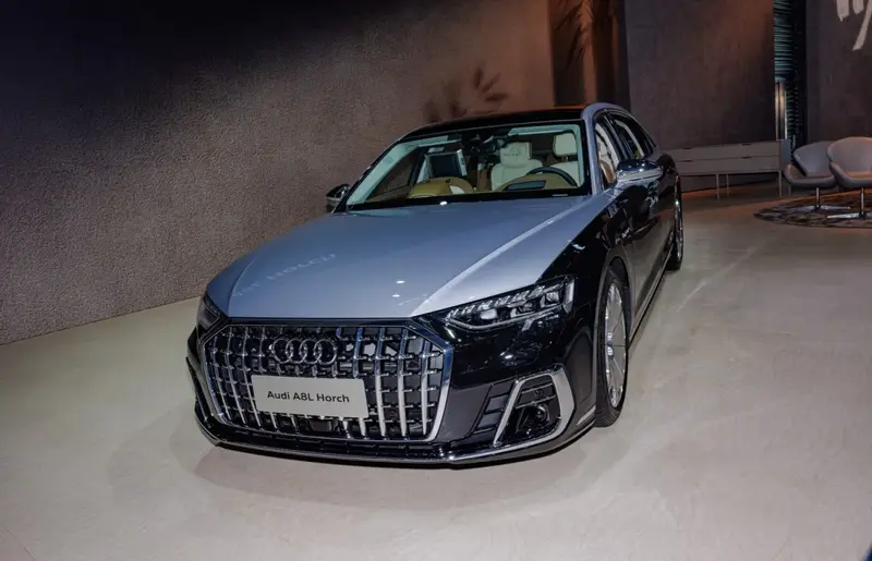 Audi A8 A8L Horch (D5, facelift 2021)