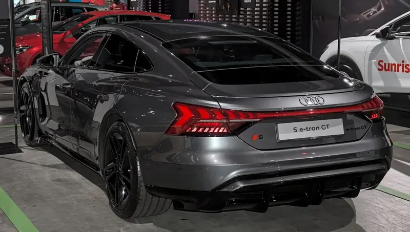Audi e-tron GT - 3