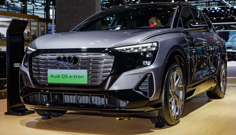 Audi Q5 e-tron - 4