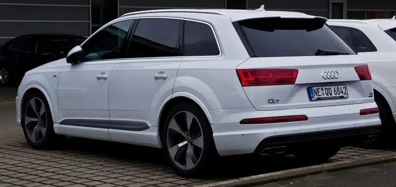 Audi Q7 - 4