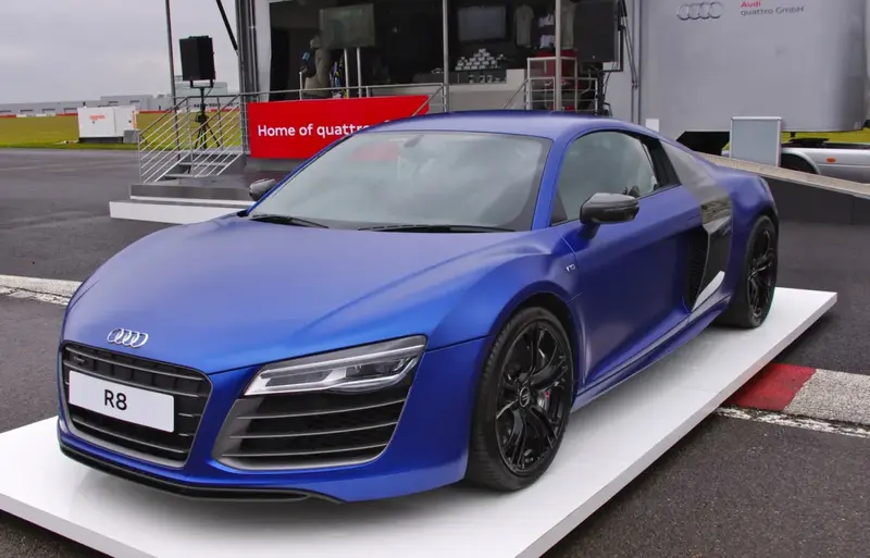 Audi R8 - 2