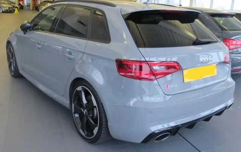 Audi RS3 - 3