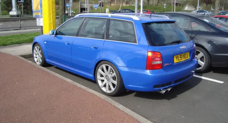 Audi RS4 - 4