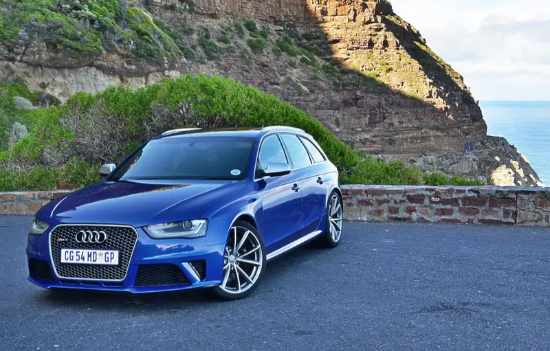 Audi RS4 - 3