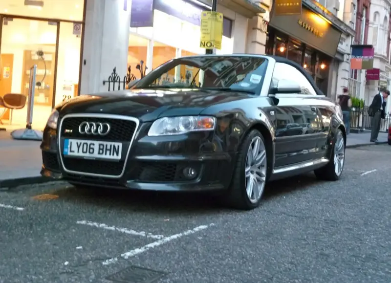 Audi RS4 - 2