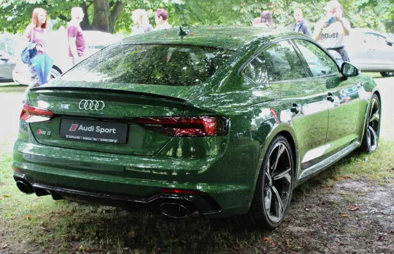 Audi RS5 - 6