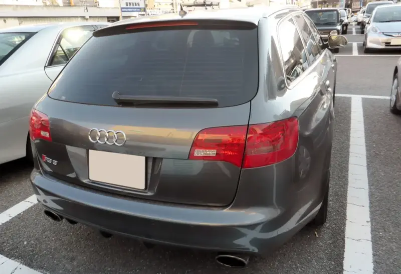 Audi RS6 - 6