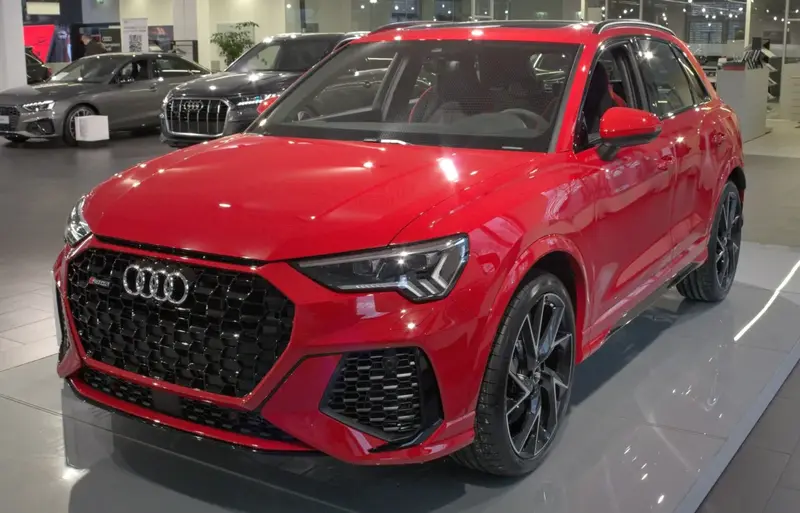 Audi RSQ3 RSQ3 (F3)