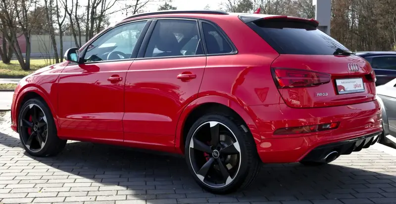 Audi RSQ3 - 2