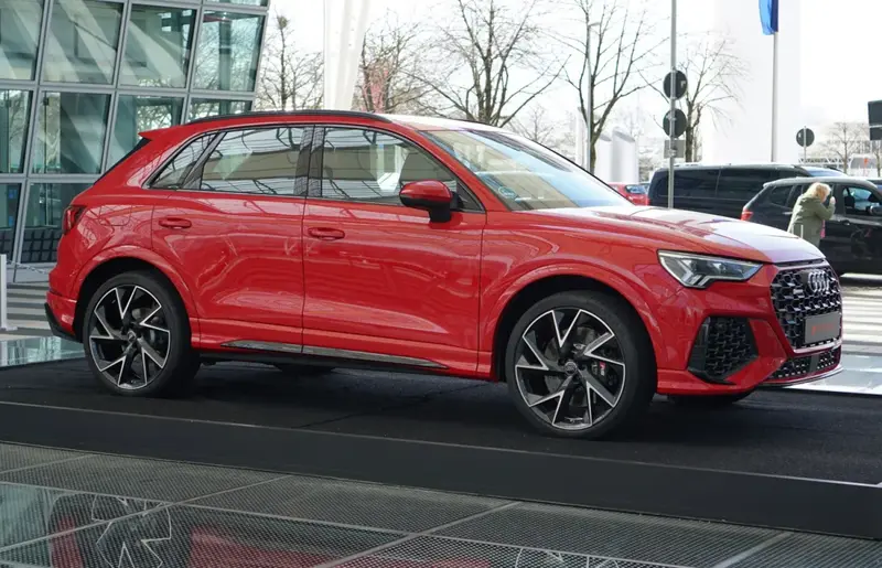Audi RSQ3 - 4
