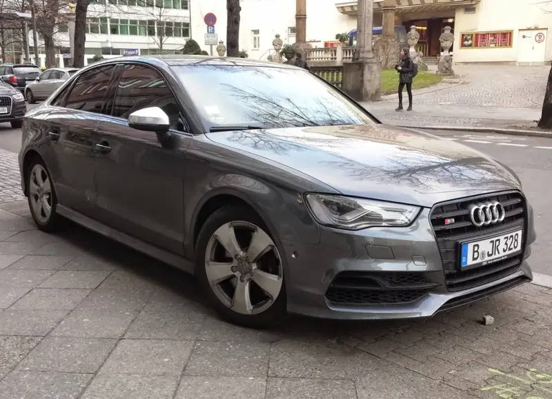 Audi S3 S3 (8P)
