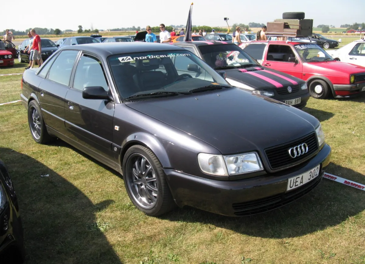 Audi - 2