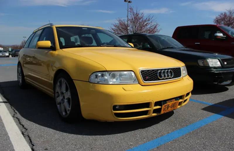 Audi S4 S4 Avant (8D,B5)