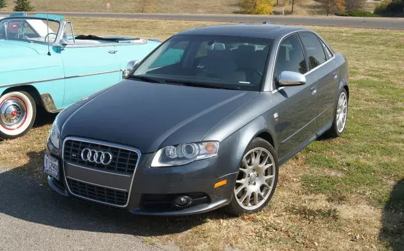 Audi S4 S4 Avant (8E,B6)