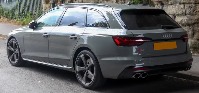 Audi S4 - 5