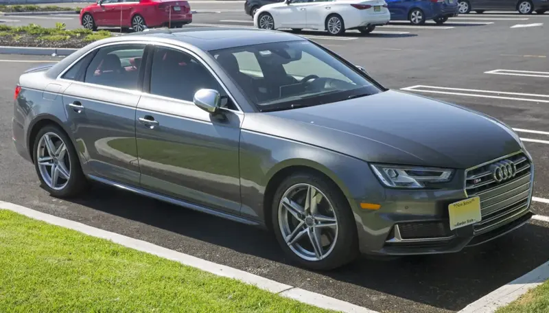 Audi S4 - 3